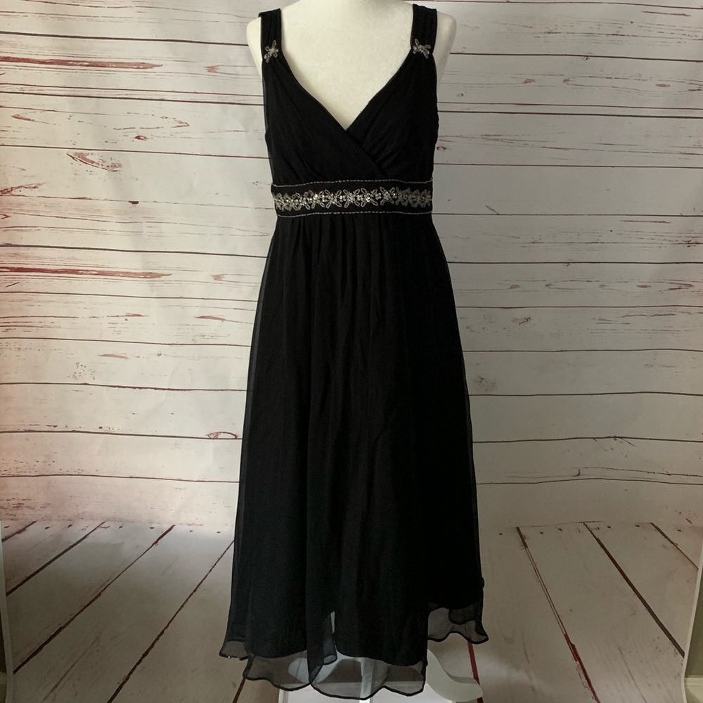 Never Worn Black Empire Waist Dress💞